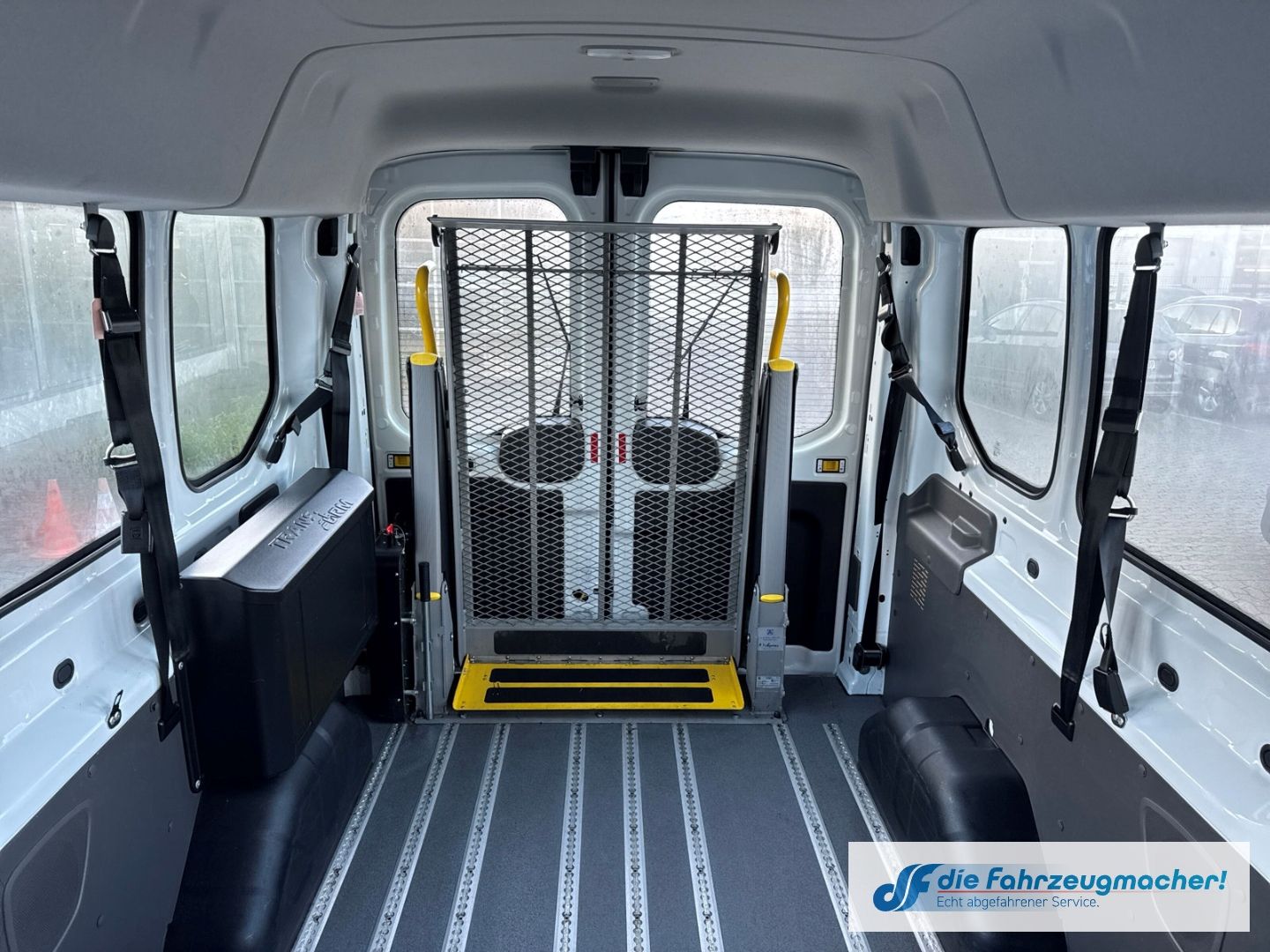 Fahrzeugabbildung Ford Transit Kombi 350 L3 Trend Notbremsass. Temp Tel