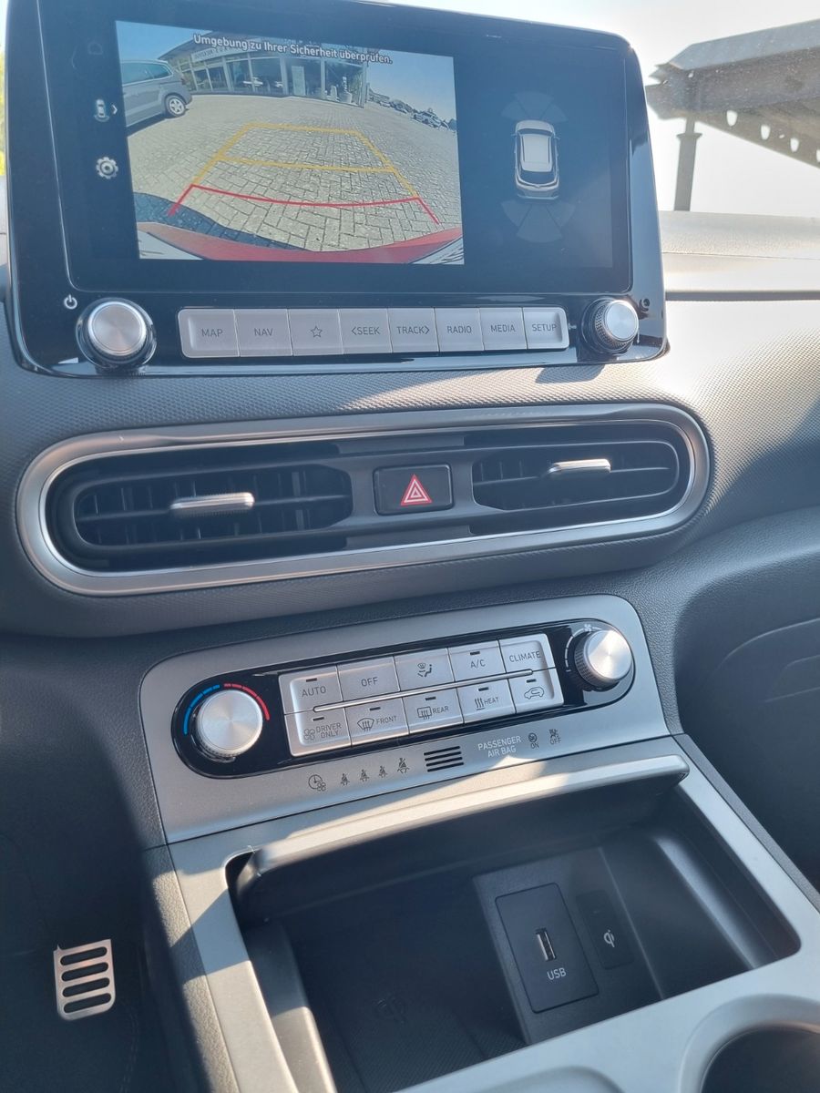 Fahrzeugabbildung Hyundai Kona Trend Elektro 2WD inkl. Navigation