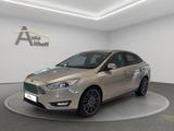 Ford Focus Lim. 1.5 2.HD XENON NAV PARK SPUR TEMP 19" - Ford Focus: 1.2