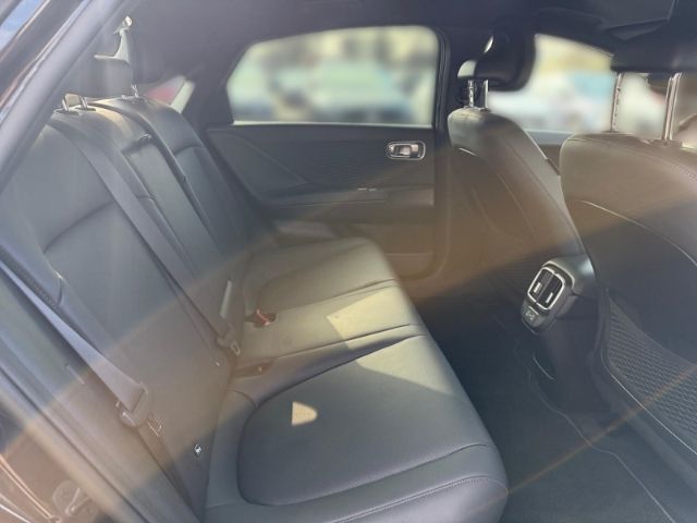 Fahrzeugabbildung Hyundai IONIQ 6 Allradantrieb 77,4kWh  UNIQ-Paket+digita