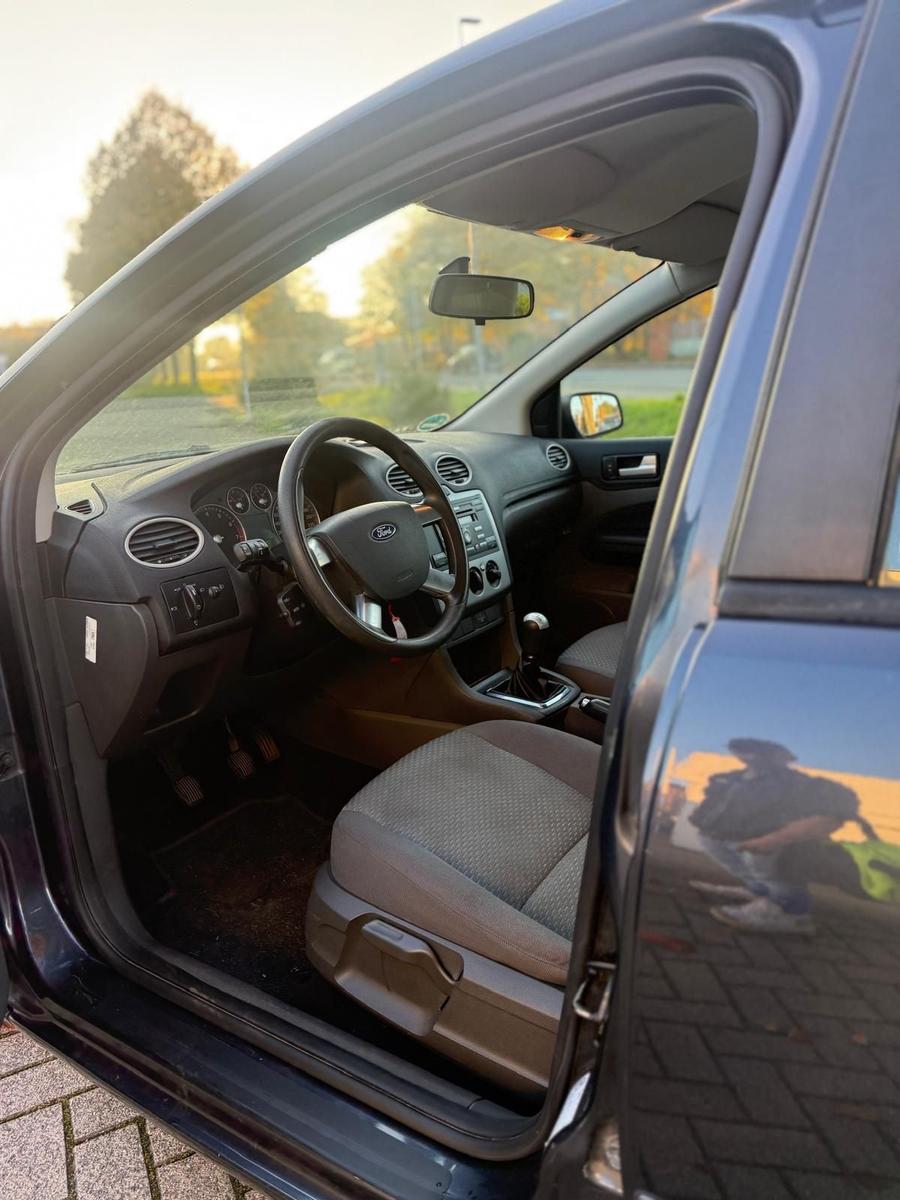 Ford Focus 2007 — photo 5