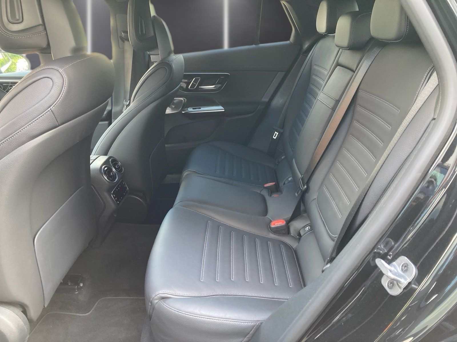 Fahrzeugabbildung Mercedes-Benz GLC 300 4M Coupe Plus*AHK*Distro*HUD*360*Burmes*