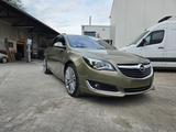 Opel Insignia Sports Tourer 2.0 T Edition A 4x4 E... - Opel Insignia: Standheizung