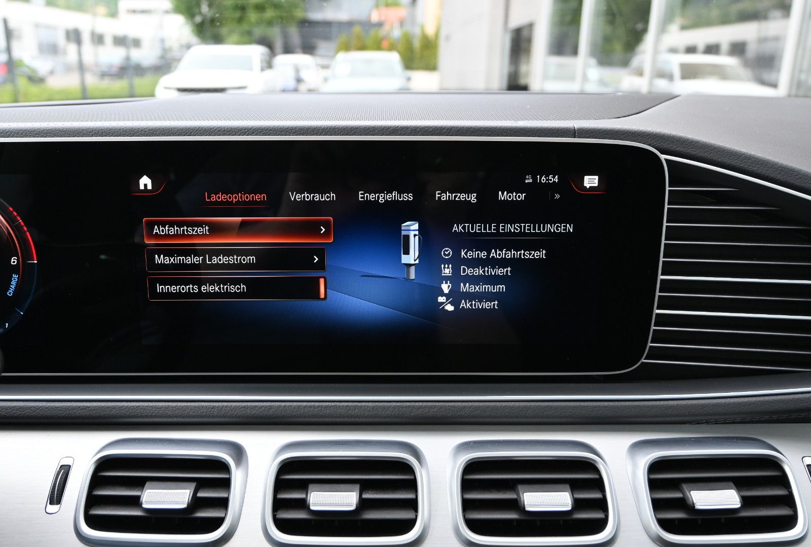 Fahrzeugabbildung Mercedes-Benz GLE 350 de 4MAT. AMG + NIGHT °ACC°AHK°PANO°HUD°