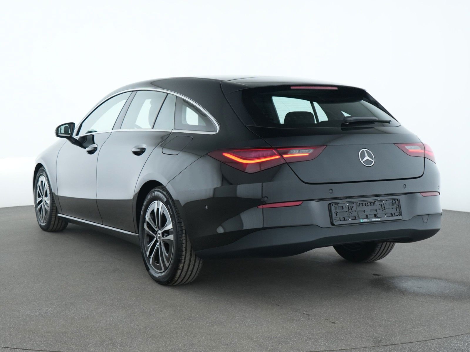 Mercedes-Benz CLA Shooting Brake - Bild 3