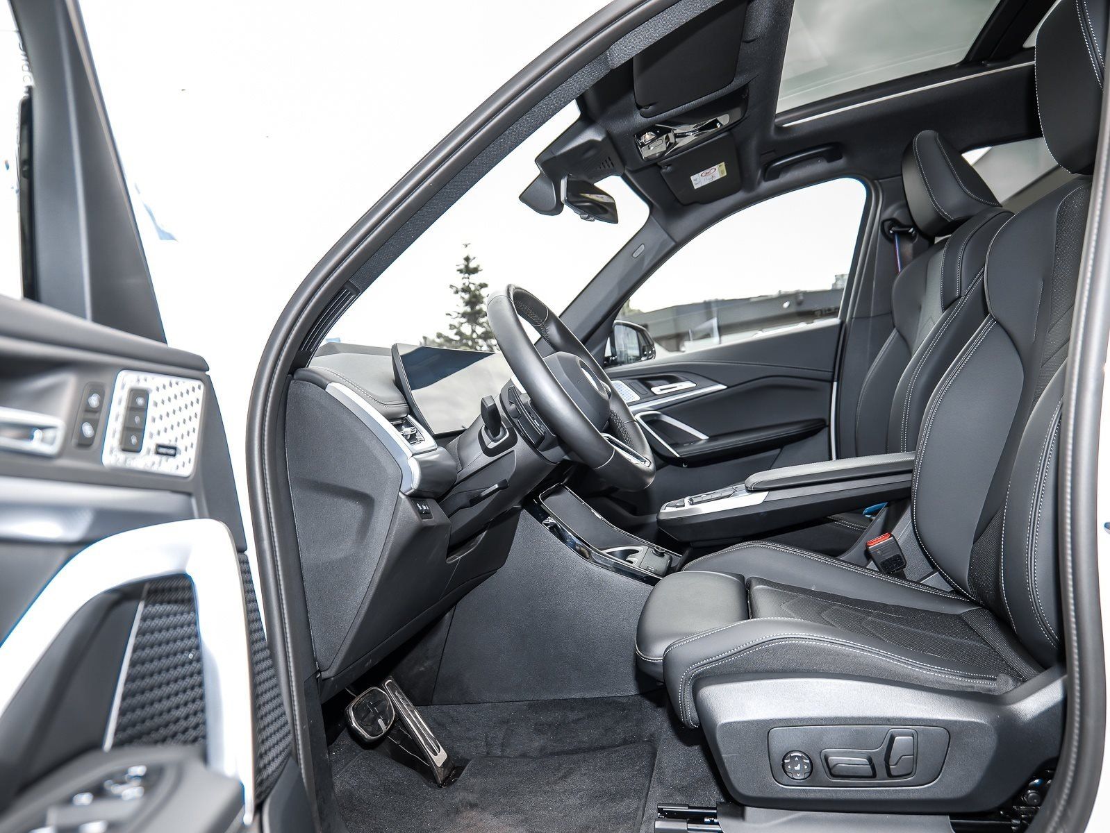 BMW X1 xDrive23i M Sport HUD PANO ACC AHK RFK NAVI foto 5