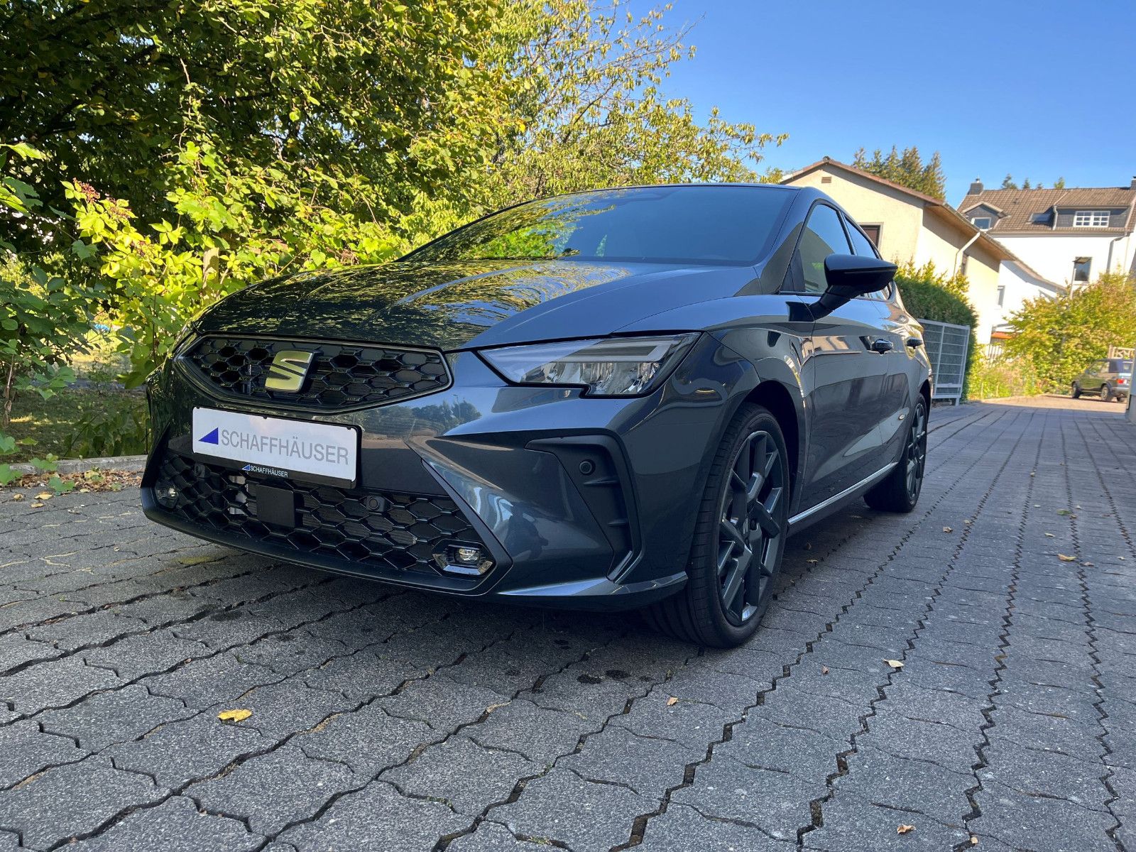 Fahrzeugabbildung SEAT Ibiza 1.5 TSI 110 kW FR DSG 18" NEUES MODELL