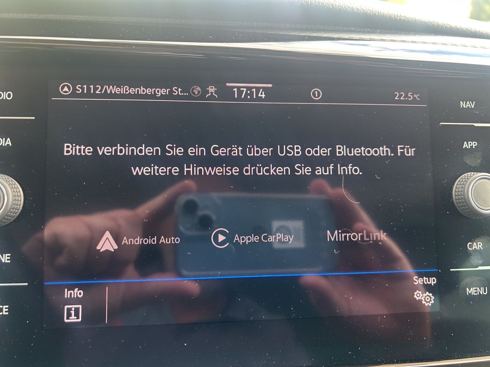 Fahrzeugabbildung Volkswagen T6 Multivan T6.1 TDI Gen Six NAVI AHK LED STANDH