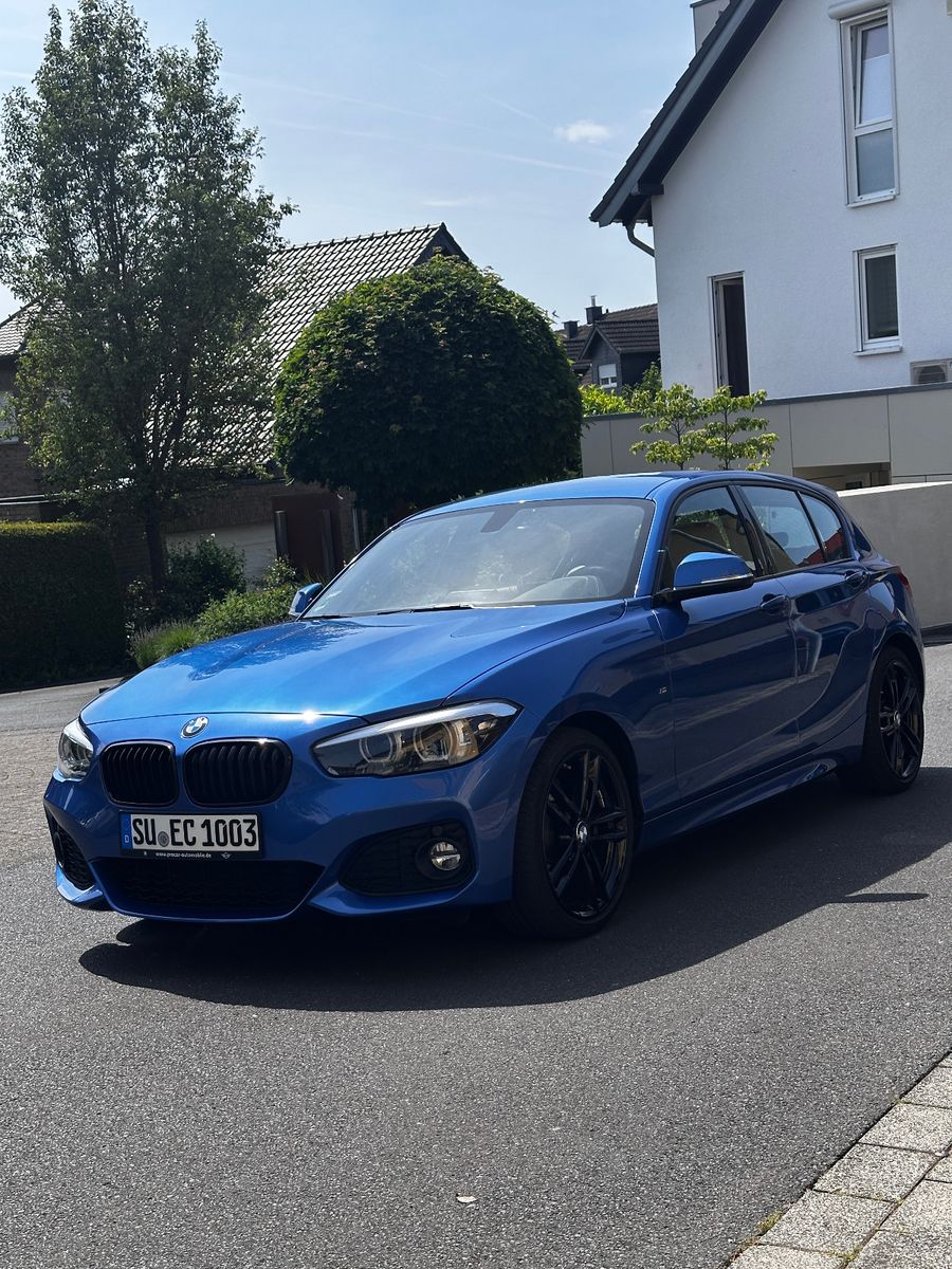 BMW BMW 120i M Sport Shadow Estoril Blau BMW Scheckh