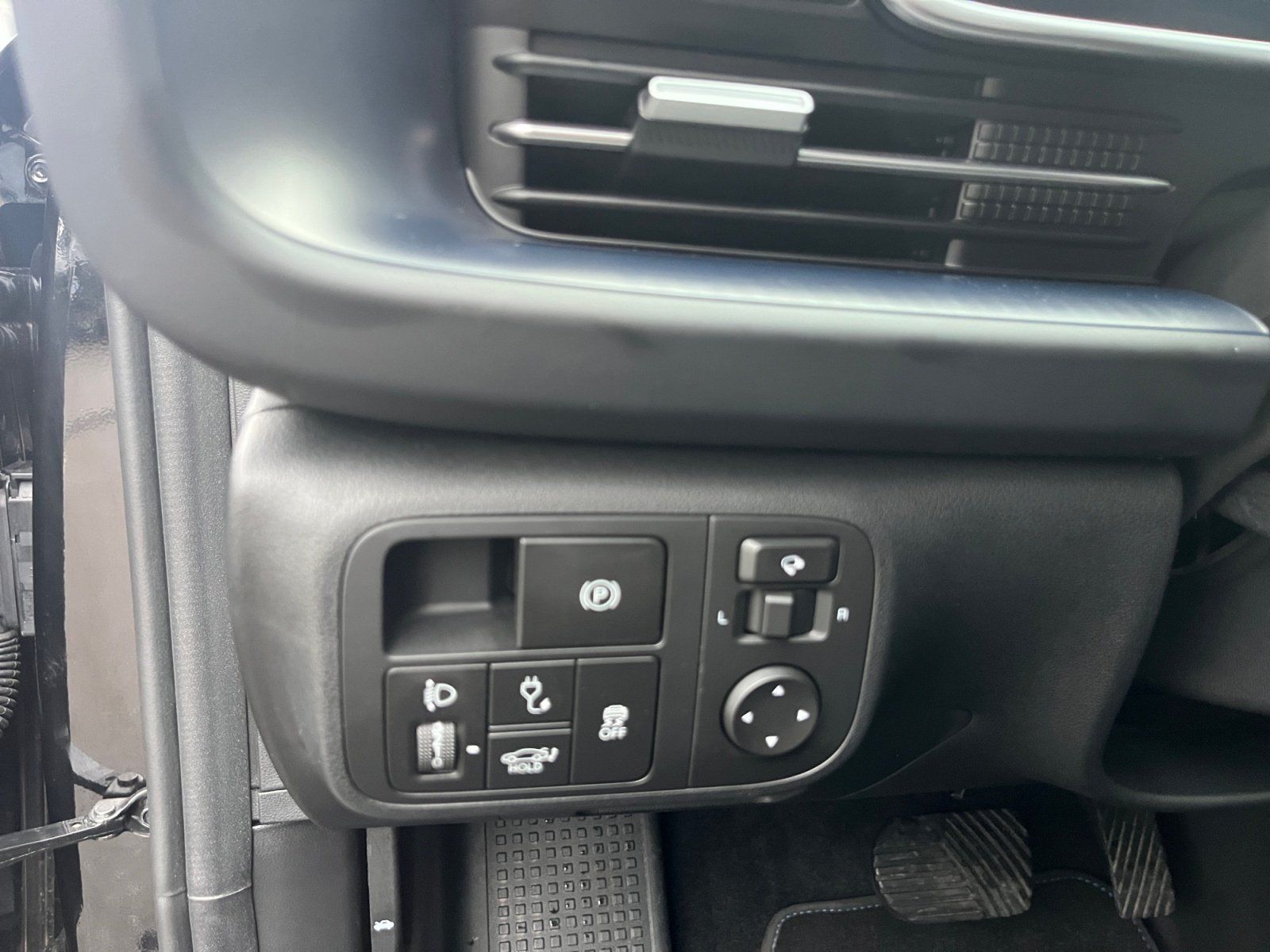 Hyundai IONIQ 6 – Bild 21