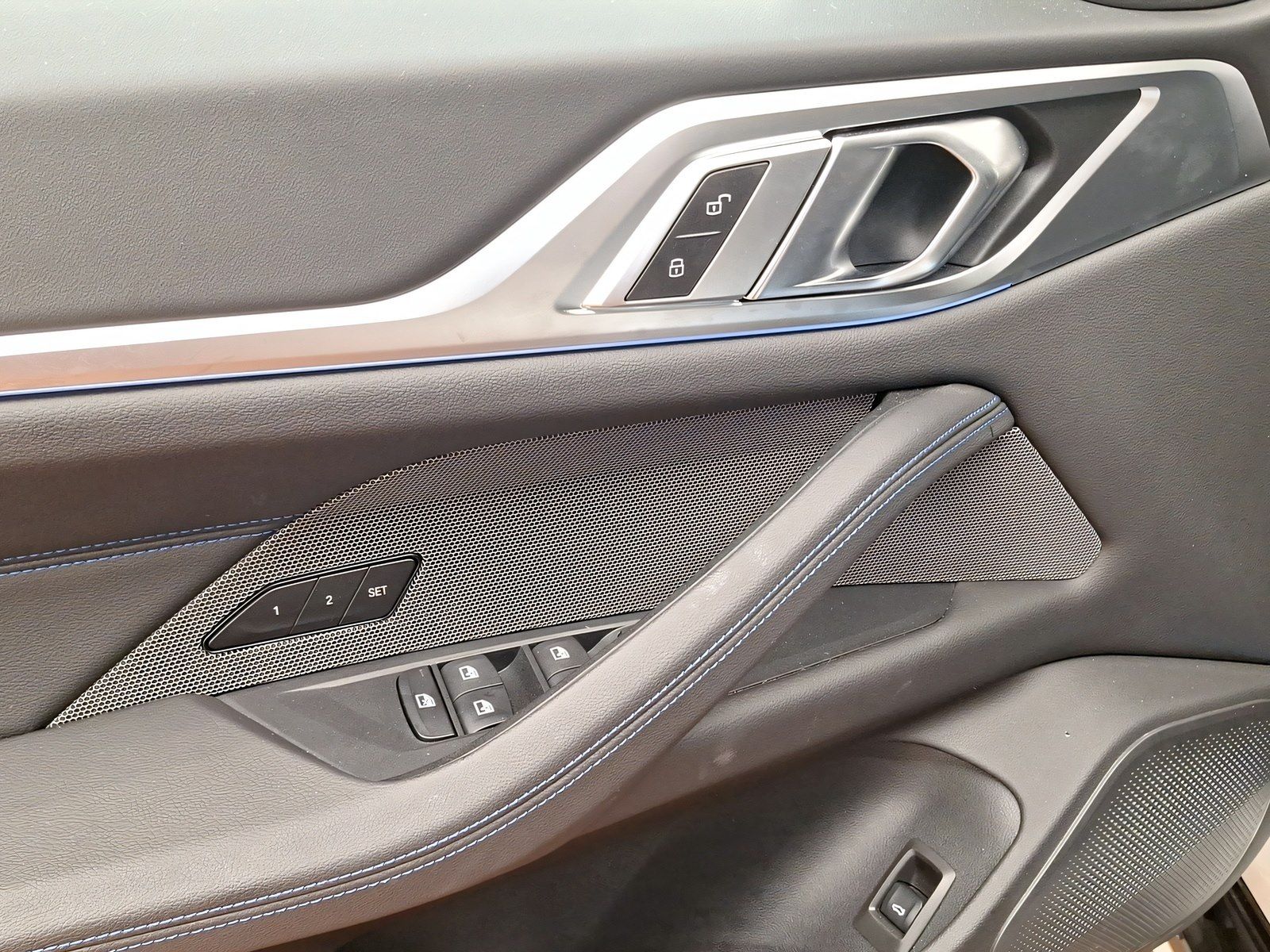 BMW i4 - Bild 16