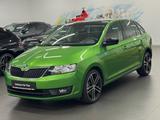Skoda Rapid Spaceback Style Plus DSG/PANO/XENON/NAVI! - Skoda Rapid: Style