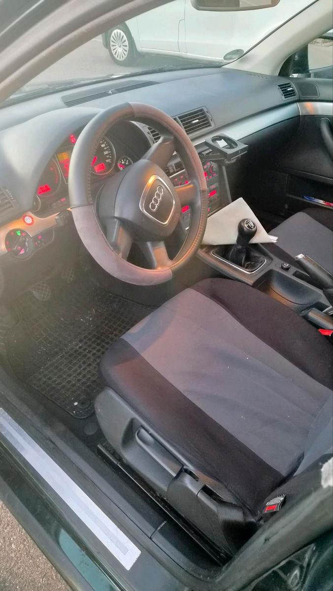 Audi A4 2006 — photo 6