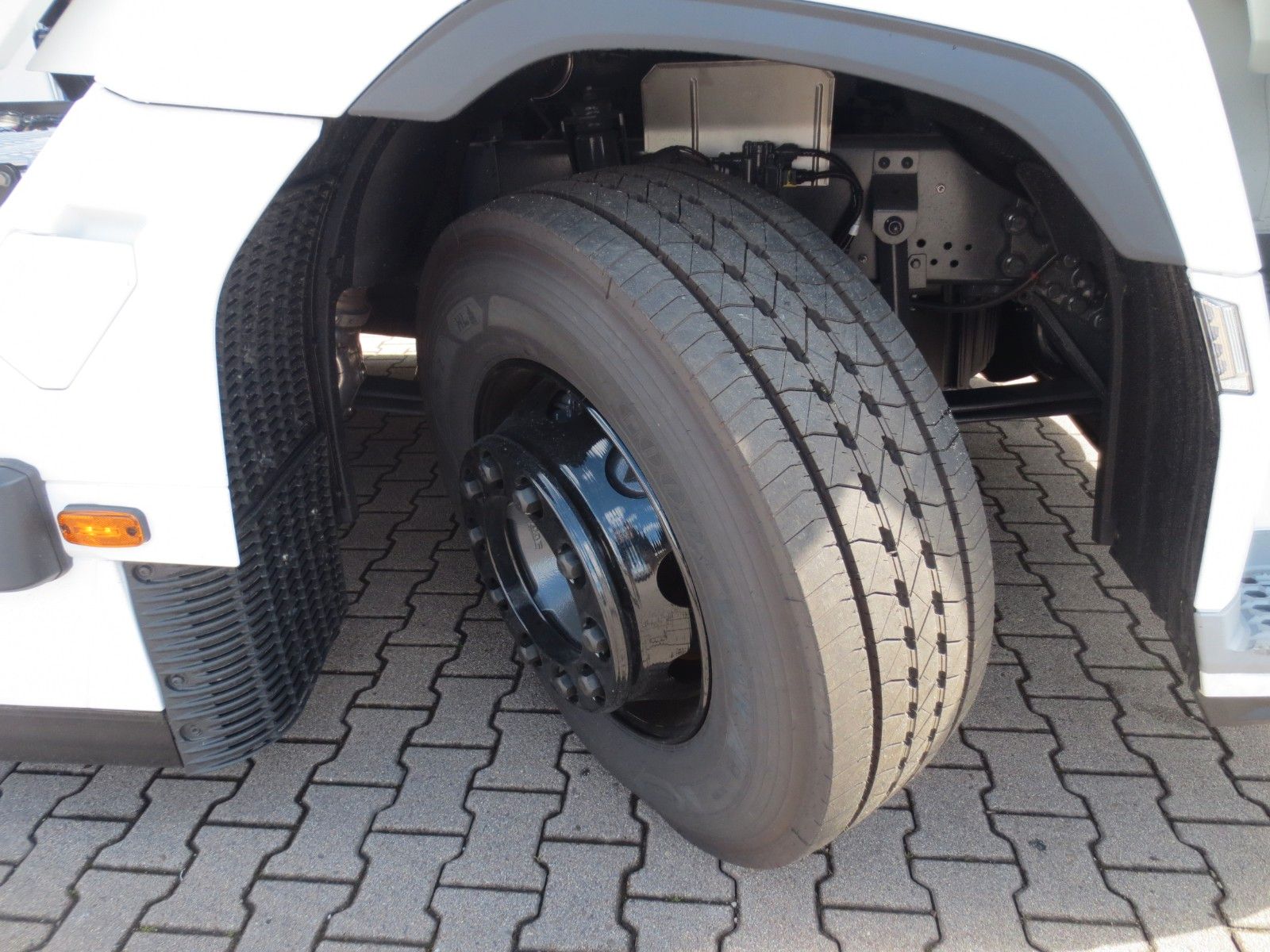 Fahrzeugabbildung DAF XG+ 480 FT 2x verfügbar