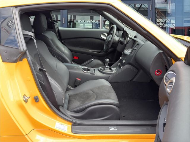 Nissan 370Z Pack Coupe °Navi°BOSE°Bi-Xenon°RFK°AAC°