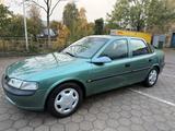 Opel Vectra 1.6 / 100ps / Bj 99 / 1 Hand /... - gebrauchte Opel Vectra aus dem Jahr 1999