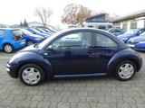 Volkswagen New Beetle Lim. 1.6 AUTOMATIK+SCHIEBEDACH - Volkswagen New Beetle aus 2002