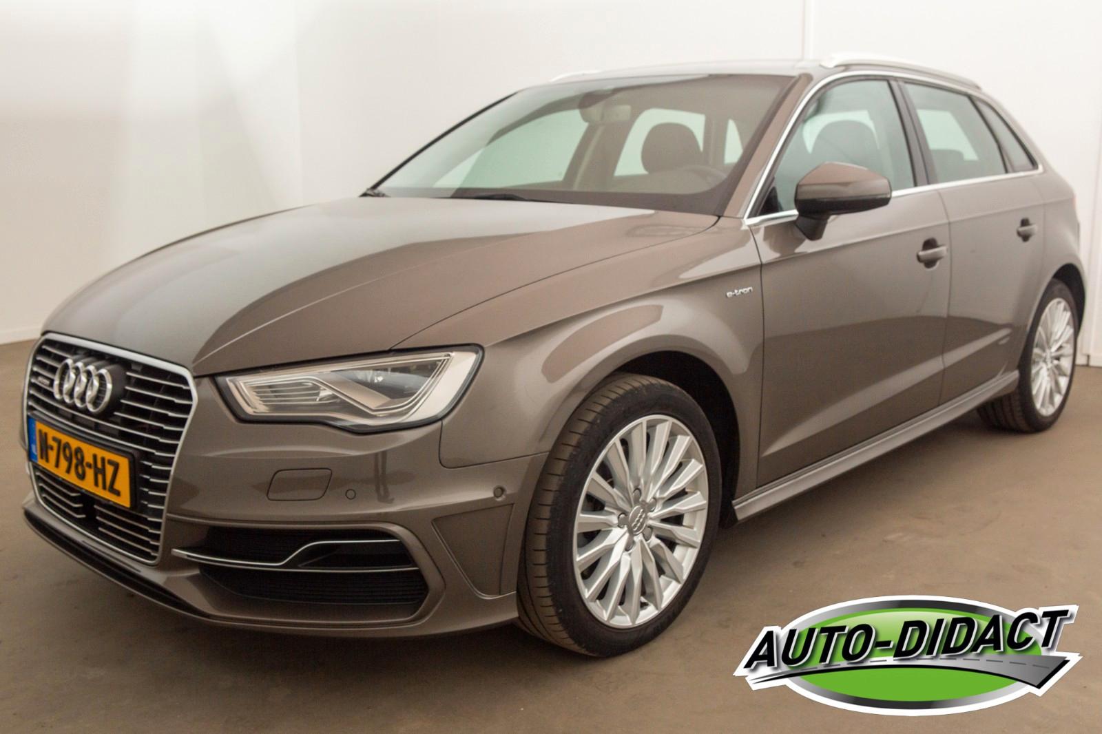 Audi A3 1.4 E-Tron Automaat Camera Leder PHEV Attract