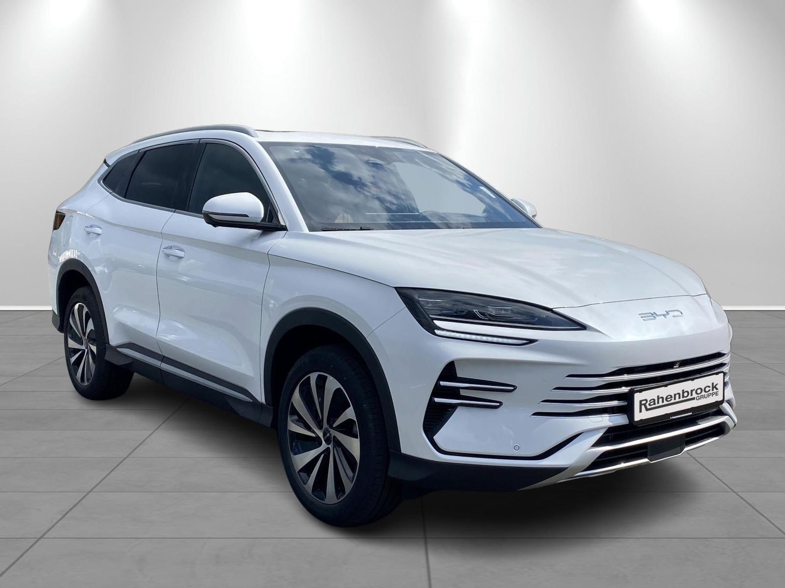 BYD SEAL U