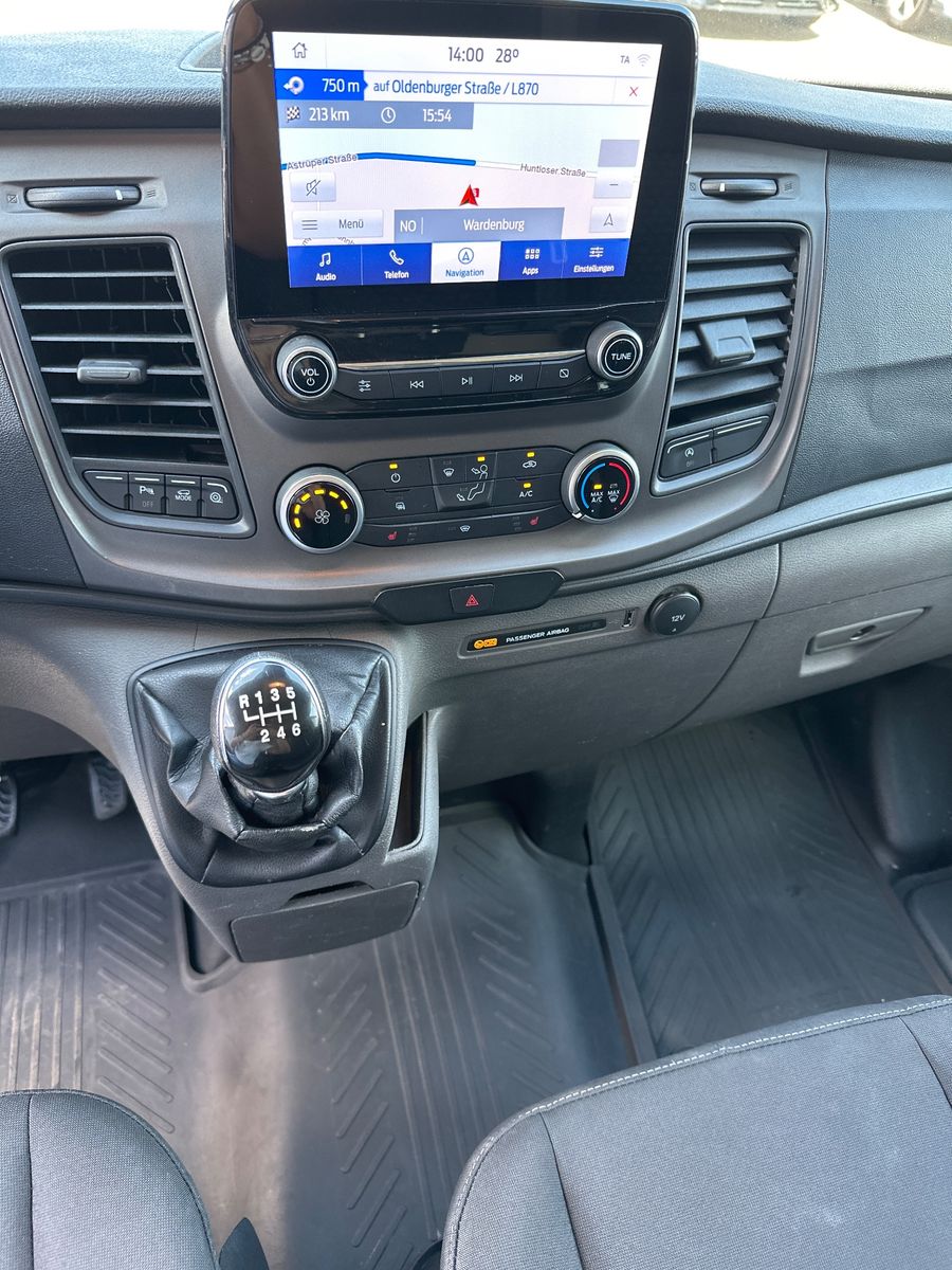 Fahrzeugabbildung Ford Transit Custom 300 L2 2.0 TDCi NAV+KLIMA+SHZ+PP
