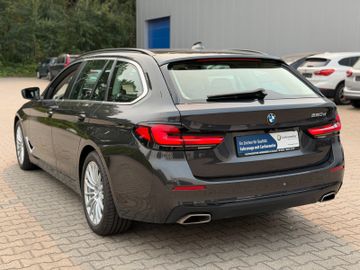 BMW 520 - 12