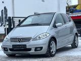 Mercedes-Benz A 200/Automatik/Navigation/Volleder/Bi-Xenon - gebrauchte Mercedes-Benz A 200 aus dem Jahr 2005