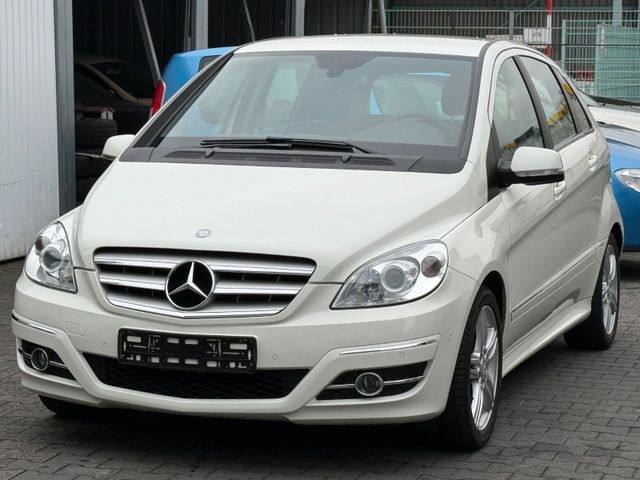 Mercedes-Benz B 180 Automatik Klima Teil-Leder Navi