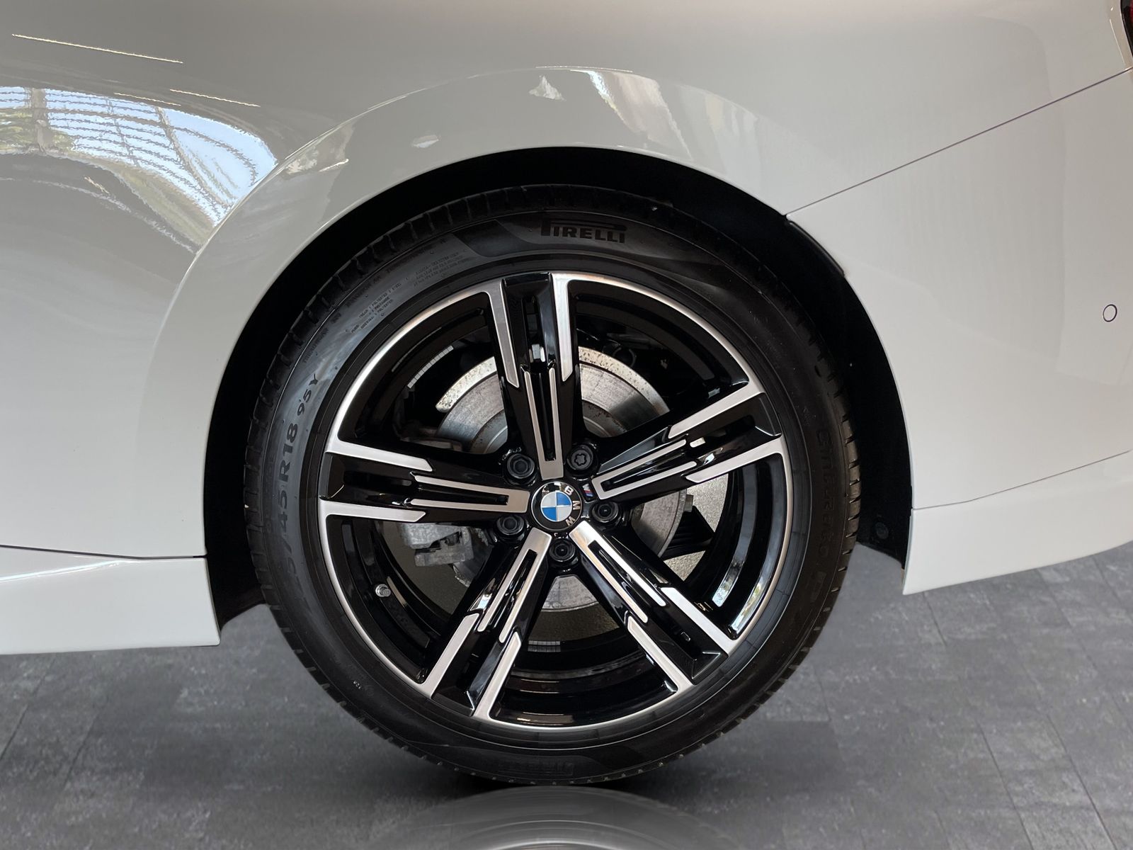 BMW 220 - Bild 14