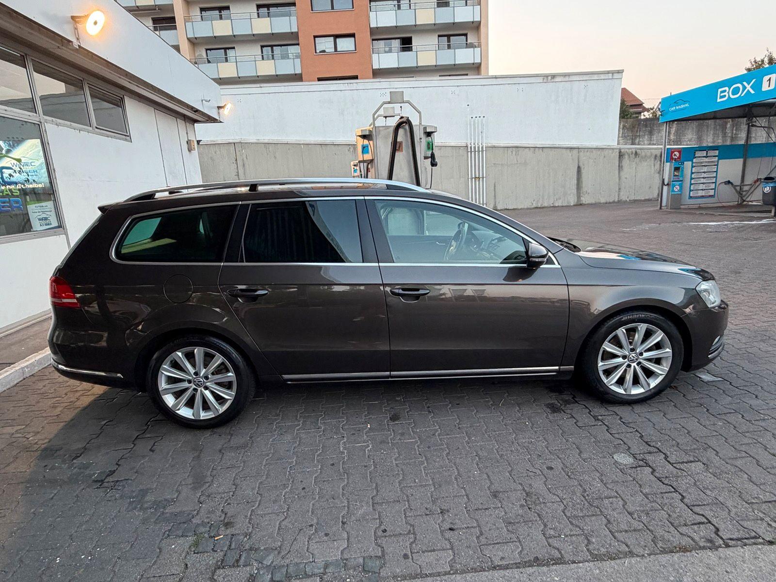 Volkswagen  2012 — photo 5
