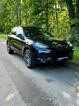Porsche Cayenne 3.0 V6 Tiptronic -BOSE - Porsche Gebrauchtwagen in München