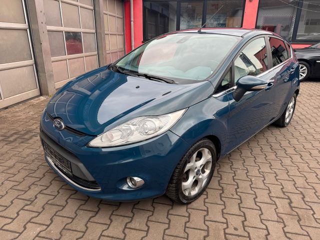 Ford Fiesta Titanium.Klimaautomatik.HU NEU.1 HAND.