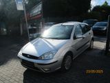 Ford Focus 1.6 Ambiente - Ford Focus aus 2004: Ambiente