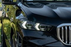 BMW X5 – 8 / 32