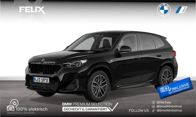 BMW iX1 xDrive30 M SPORTPAKET+PANORAMA+HEAD UP