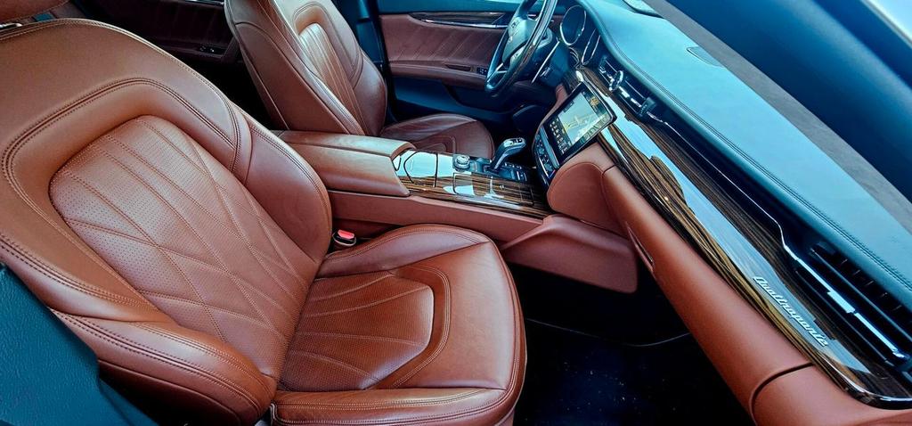 Maserati Quattroporte