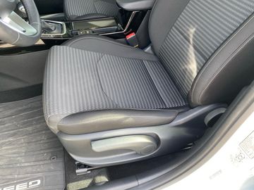 KIA cee'd / Ceed - 7