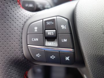 Bild 13 Ford Focus Lim. ST-Line