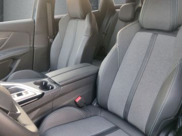 Peugeot 3008 - 8