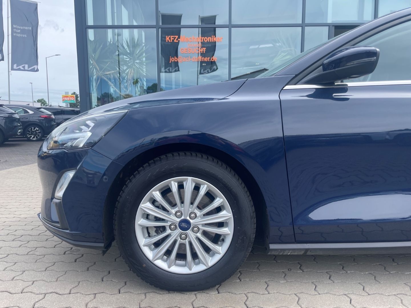 Fahrzeugabbildung Ford Focus Turnier Titanium X Kamera elek. AHK LED