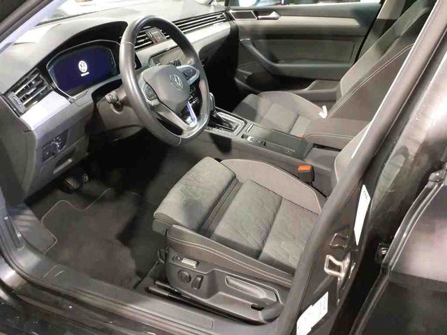 Passat Variant GTE 1.4 TSI DSG +NAVI+KAMERA+ACC+
