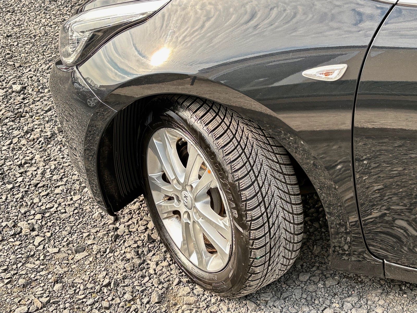 Fahrzeugabbildung Kia cee'd Sportswagon 1.6 CRDi Navi AHK Kamera 2.HD