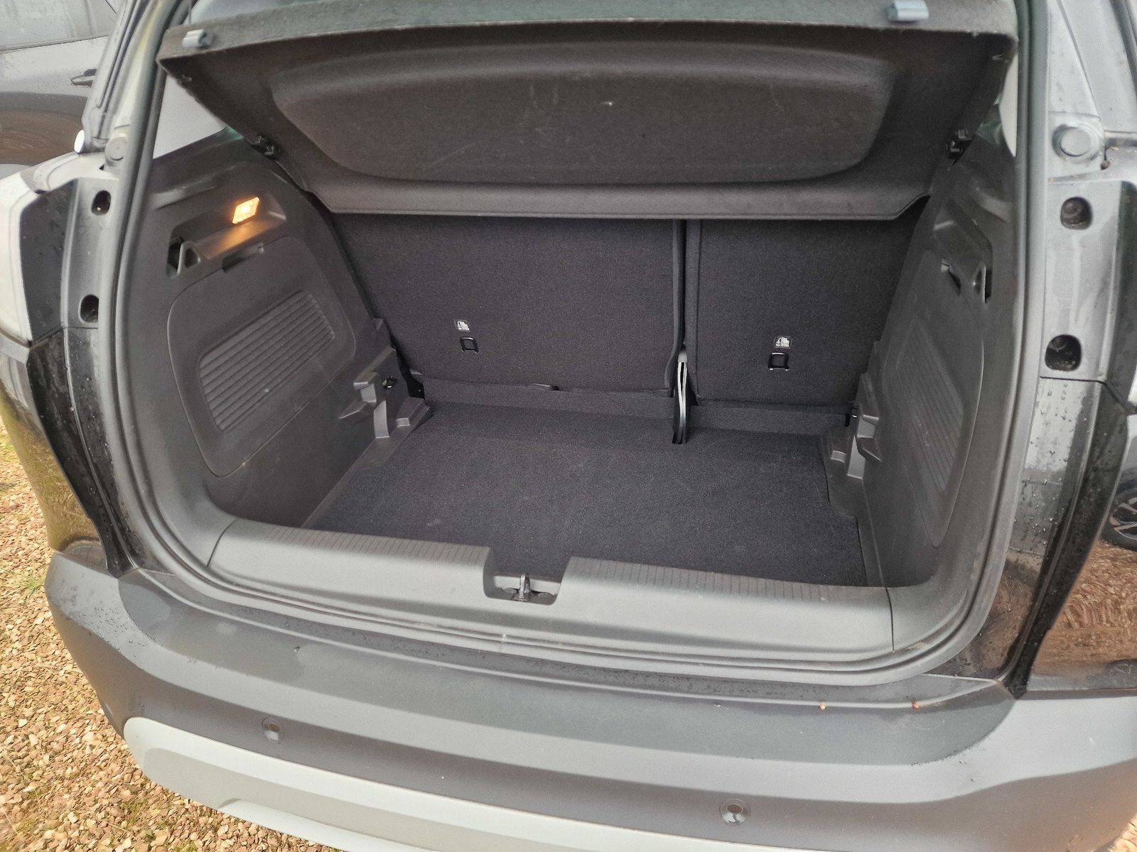 Fahrzeugabbildung Opel Crossland Elegance Paket, Navi,Kamera,Sitzh.