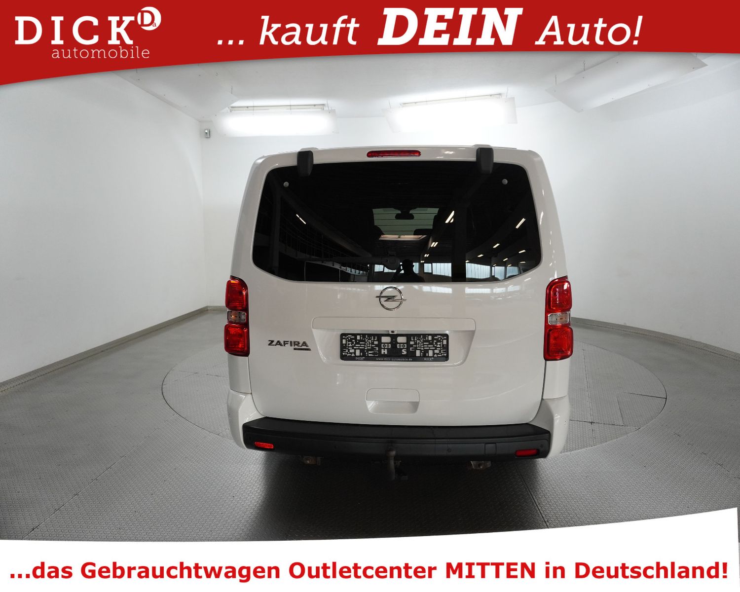 Fahrzeugabbildung Opel Zafira Life L 2.0d Toure >LEDER+KAM+HEAD+AHK+XEN