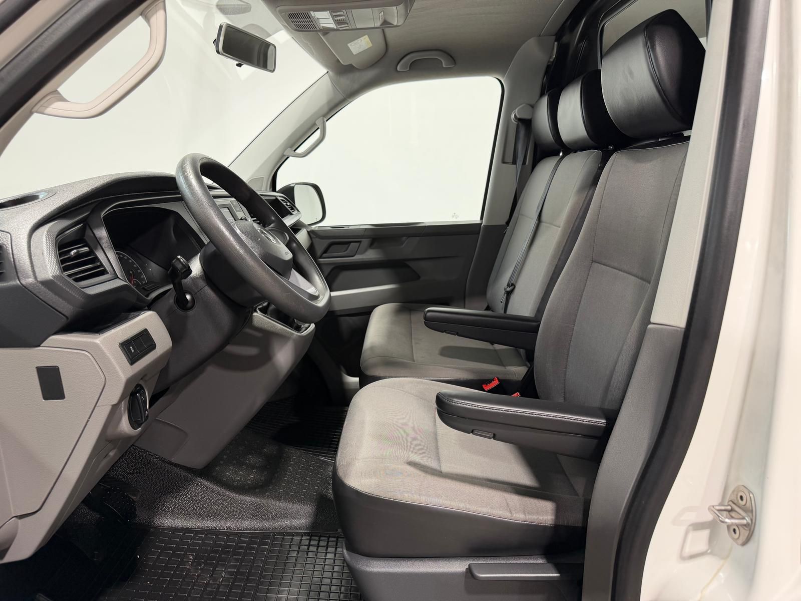 Volkswagen T6 Transporter - Bild 13