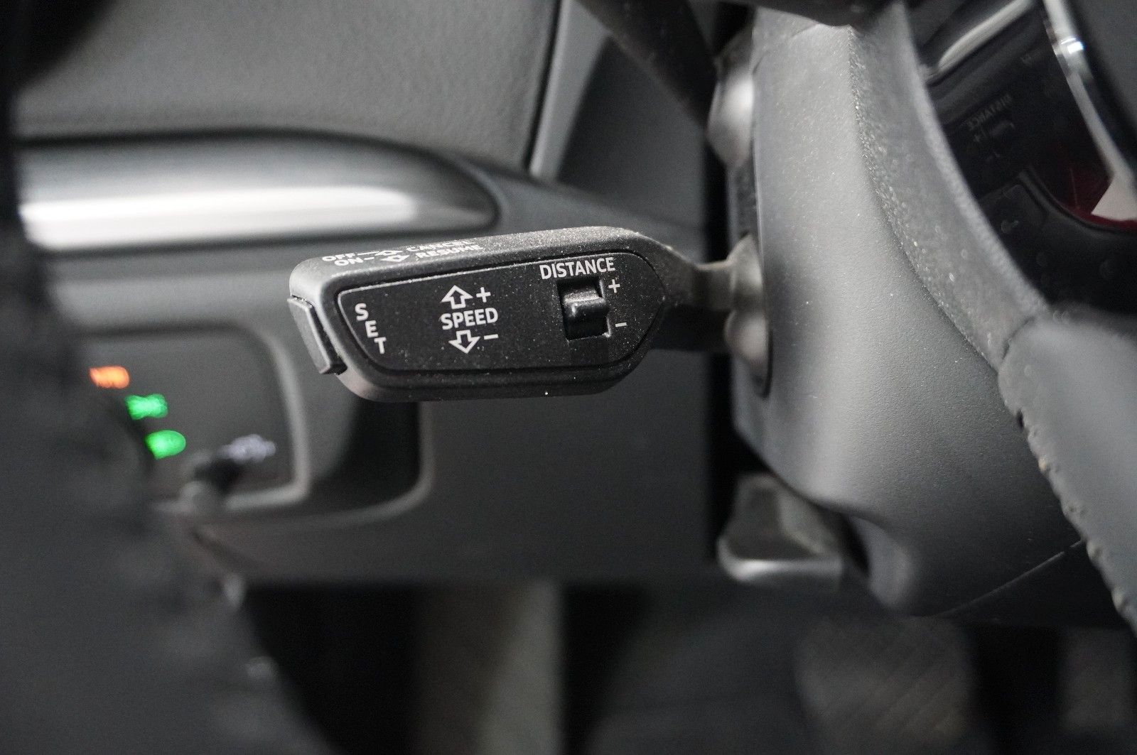 Fahrzeugabbildung Audi A3 LIM. 35 TDI S-TRONIC SPORT NAVI/SH/KAMERA/AHK