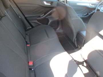 Ford Focus Lim. Titanium X NAVI + LED + PDC + Cam