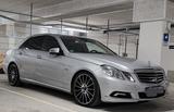 Mercedes-Benz E 350 CGI BlueEFFICIENCY ELEGANCE ELEGANCE - Mercedes-Benz E 350 in Freiburg
