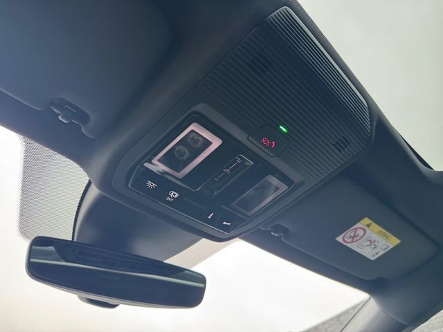 Leon VZ 2.0 TSI Pano Paket-XL Memory Carbon ACC