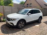 Volkswagen Tiguan 1.4 eHybrid OPF DSG Elegance Elegance