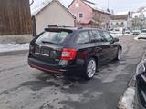 Skoda Octavia Combi 2,0 TDI RS  XENON+NAVI+AHK+1.HAND - Skoda Octavia: RS TDI Combi